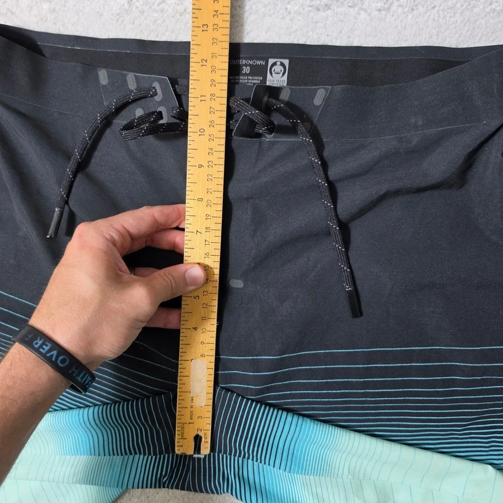 NEW! Outerknown Boardshorts Mens 30/9 Black‎ Teal Ombre Apex Stretch